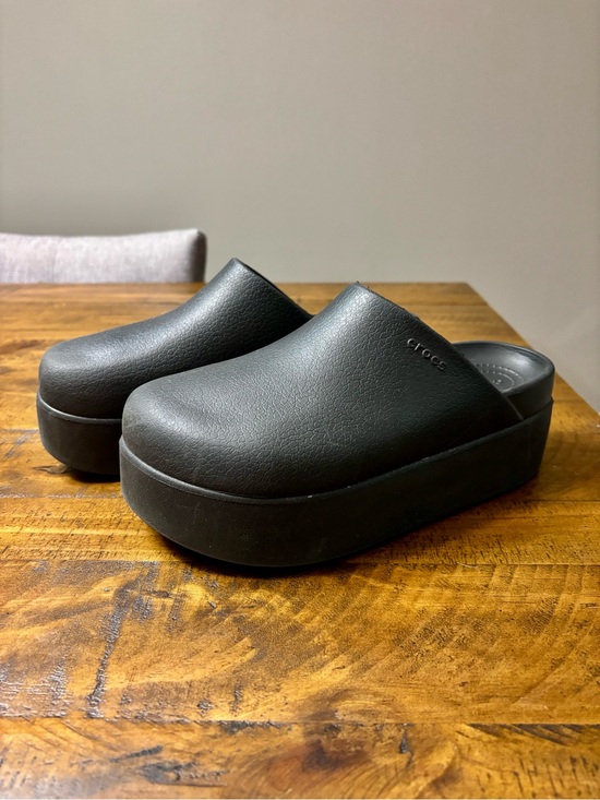 CROCS Shoes - Dylan Platform Clog